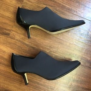 Donald J Pliner Ankle Booties -Navy